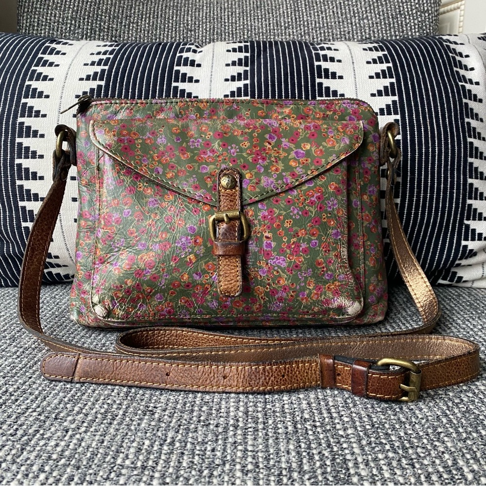 Patricia Nash Avellino Crossbody